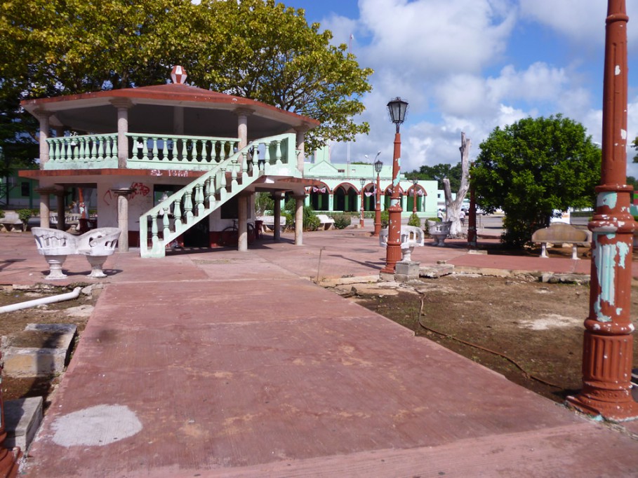 Calotmul, un municipio de cabeza.