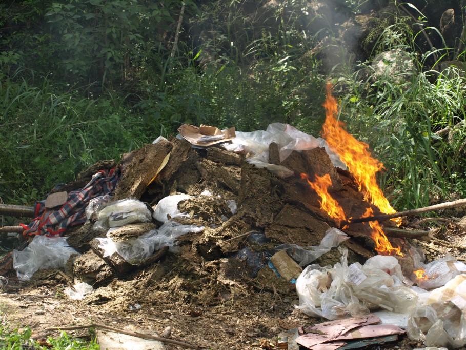 PGR  Yucatán incinera  en Kanasín droga asegurada en territorio estatal