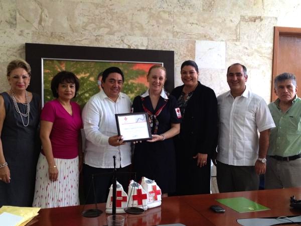 Donativo del Poder Judicial a la Cruz Roja
