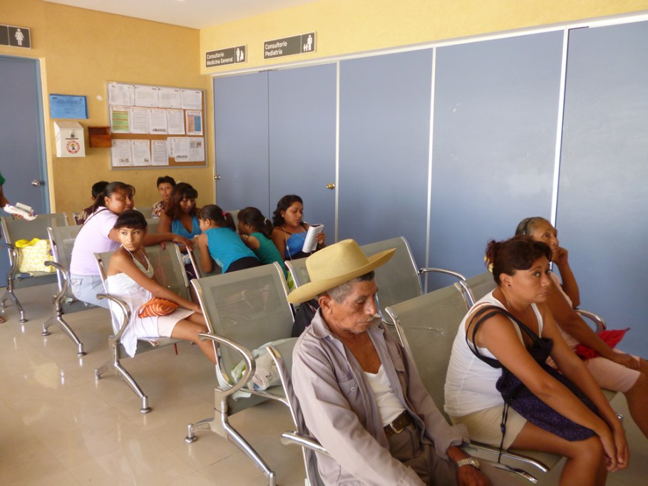 Tizimín: Siguen las faltas de servicios en el Hospital San Carlos.\r\n